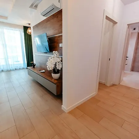 Aquarella Premium 아파트 *