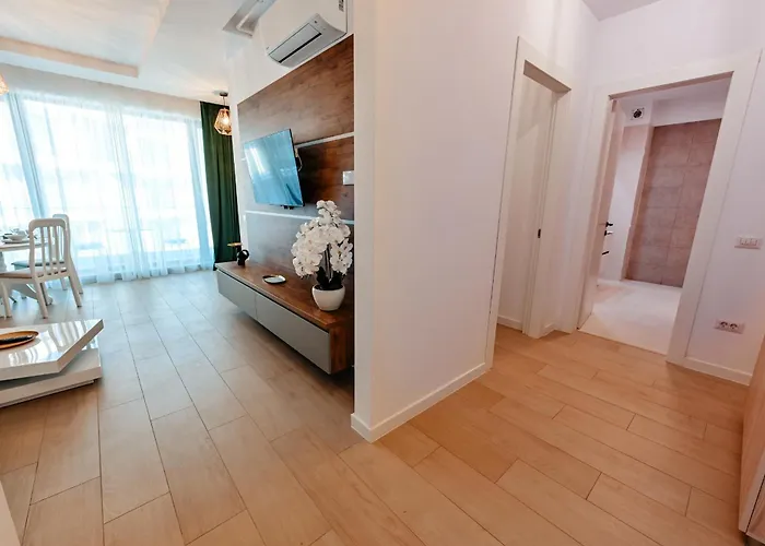 Aquarella Premium 아파트 *